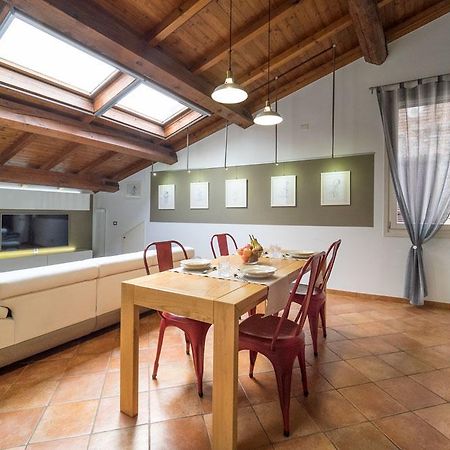 Alkimia Apartments Ферара Екстериор снимка